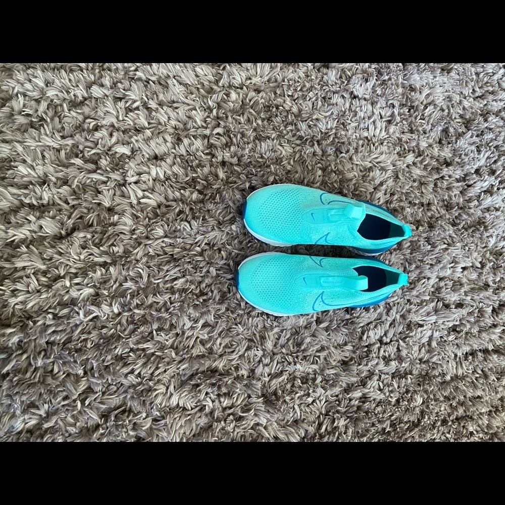Epic Nike phantom react running shoes